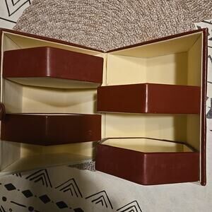 Vintage Burgundy/Cream Soft-sided Octagon Jewelry Box Jewelry Organizer
